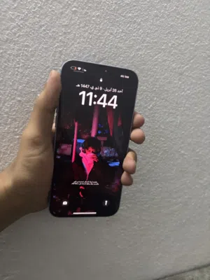 ايفون 14 بلس