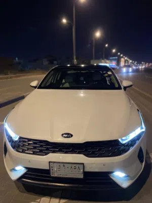 Used Kia K5 in Basra