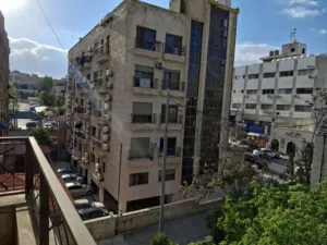 شقة استثمارية للبيع مقسمة الى شقتين في الرابية
