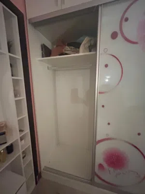 سرير و دولاب كبير