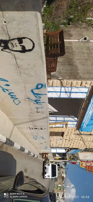 5 m2 . Landlord0