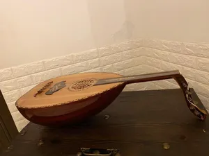 ‏جيتار و عود ‏.‏ مستعمل‏2