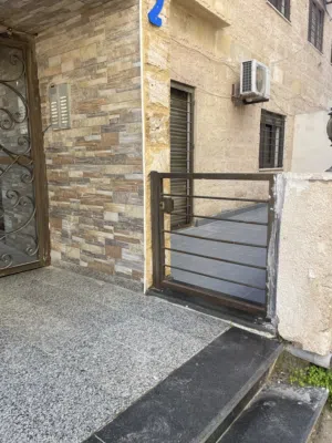 30 m2 Studio Apartments for Sale in Amman Jubaiha
