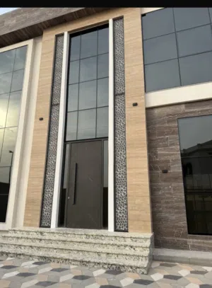 800 m2 5 Bedrooms Villa for Sale in Abu Dhabi Other