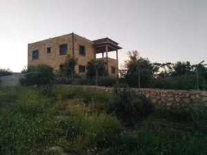 300 m2 4 Bedrooms Villa for Sale in Salt Al Subeihi
