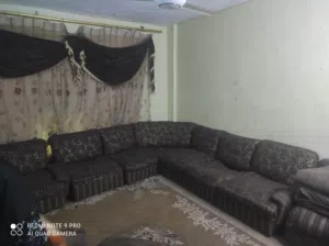 طقم كونور مستعمل للبيع