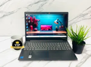 لاب توب Lenovoللبيع بسعر حق