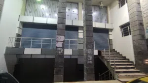 محل 3ادوار للايجار الهضبة الخضراء