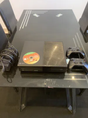 Xbox with one game