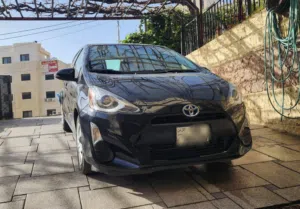 Used Toyota Prius in Amman
