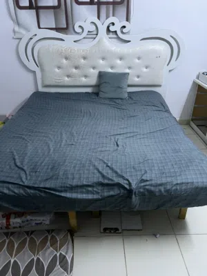 مستعمل قطع اثاث