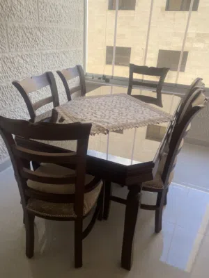 طاولة سفرة جديدة معها 6 كراسي