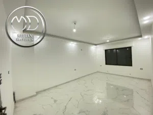 شقق جديدة للبيع في الرابية مساحات 175م & 230م طوابق مختلفة تشطيبات ديكورات سوبر ديلوكس بسعر مميز جدا