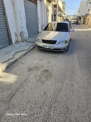 اوبل اوميجا 2003 للبيع
