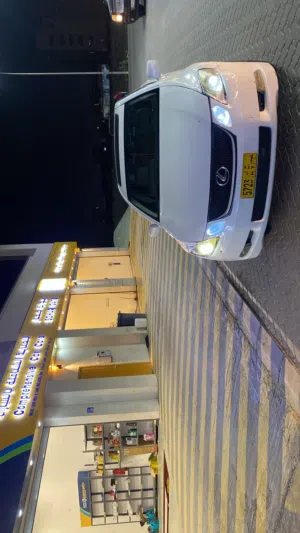 تويوتا لكزس جي اس 300