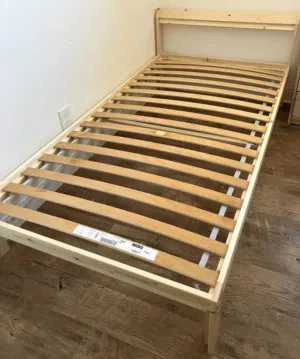 سريرين IKEA 90x200 2 IKEA Beds 90×200