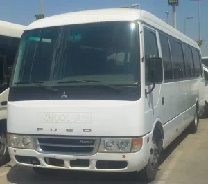 ميتسوبيشي فوزو ديزيل 2019 موديل باصات مدرسة كيلومتر 98000 اصلي اصلي ركاب 26