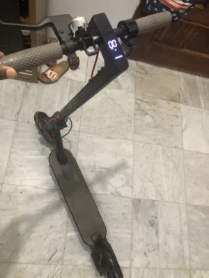 سكوتر كهربائي
