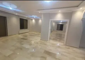 228 m2 4 Bedrooms Apartments for Rent in Amman Tla' Ali