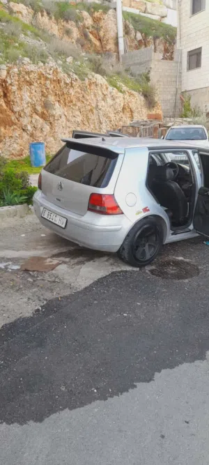 Used Volkswagen Golf in Nablus