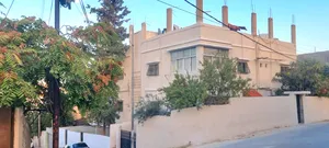 ‏ثلاث طوابق ‏.‏ 320 م٢ ‏.‏ المالك‏2