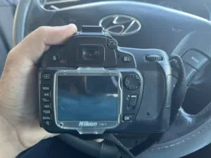 نيكون d80بالشحن