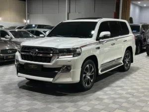 Land Cruiser GXR V8 Grand Turing