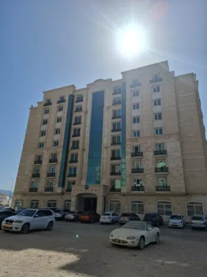 للايجار اليومي والشهرى غرف سنجل ودبل للشباب والسيدات بشارع المهاقريبه من جميع الخدمات شامله الفواتير