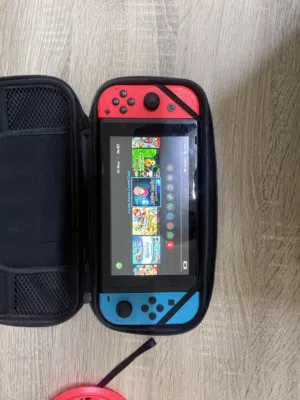 للبيع نيتندو سوج مع كثير من الملحقات Nintendo Switch for sale with many accessories