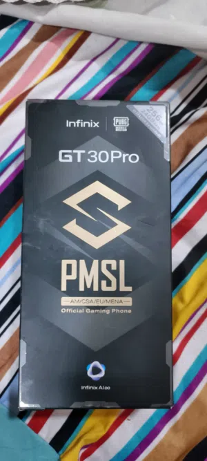 Infinix GT 30 Pro ذاكره 256 البطاريه 99 سعة البطارية 5500 ملحقاته كرتونه وشاحنه