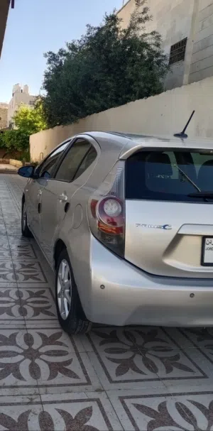 Used Toyota Prius in Amman