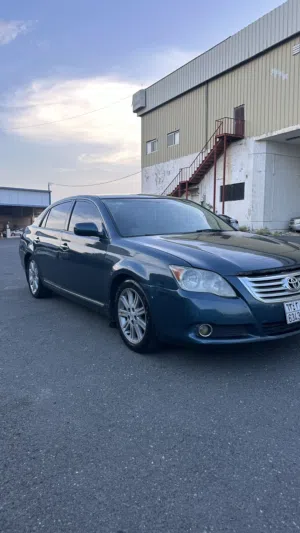 Used Toyota Avalon in Khamis Mushait