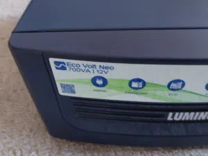 انفيرتر 700va و ups بدون بتاريه حالته ممتازه والبيع بالتجريب