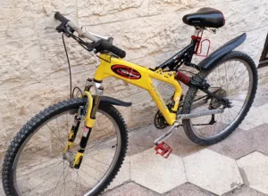 دراجة هوائية Specialized بريكات زيت غيارات شيمانو جنط 26