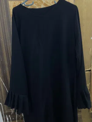 عباية جديدة ما ملبوسة