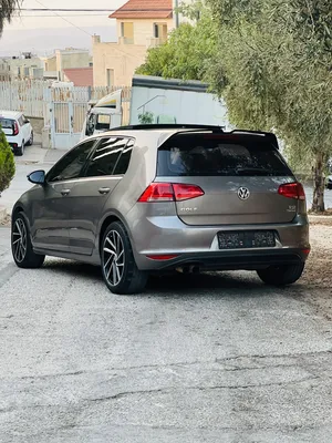 used-volkswagen-golf-in-nablus