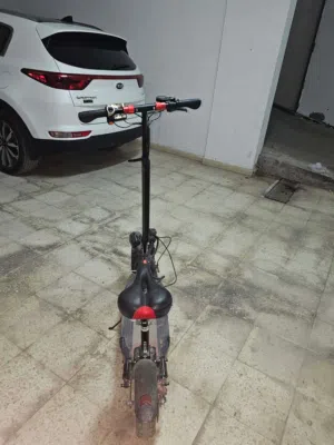 سكوتر الوحش  استعمال نظيف وبسعر تبارك الرحمن