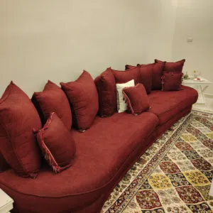 طقم كنب وغرفة نوم بنات
