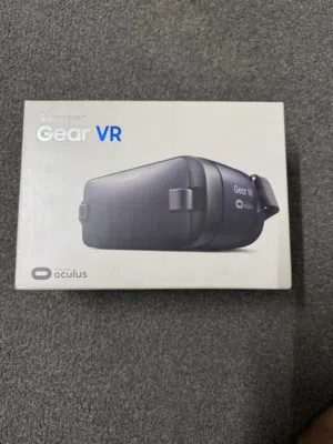 نظارة الواقع الافتراضي الأصلية Samsung Gear   Oculus VR