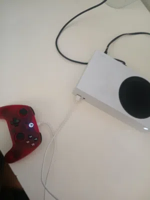 للبيع اكسبوكس مع جراند و كنترولور فنان و و ما عندي توصيل الموالح