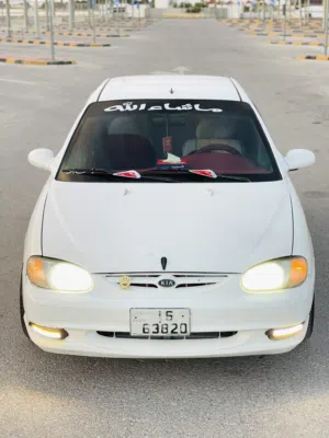 Kia . Sephia . 1997 . Used0