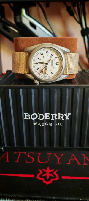 Full Titanium Automatic Boderry Voyager field Watch (Seiko Movement) - Mint in Box.