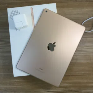 ايباد 6 - iPad 6 ذاكرة 128GB لون ذهبي مستعمل