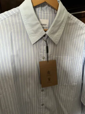 قميص نسائي ماركة بيربيري