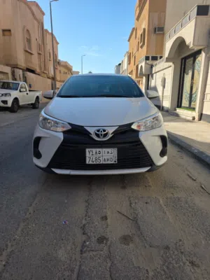 تويوتا يارس 2021