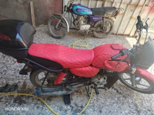 دراجا بكسر للبيع كلشي بيها شغال نصيفه مثل ما تشوفون بل صوره بس بيهه خيط تبخير