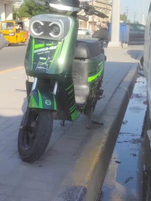 دراجه شحنR7مستعمله
