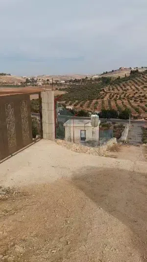 5 Bedrooms Farms for Sale in Jerash Other