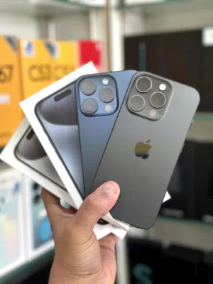عرض خاص : iPhone 15 pro 128gb هاتف بحالة الوكاله بدون أي شموخ أو مشاكل مع ضمان و ملحقات و بأقل سعر