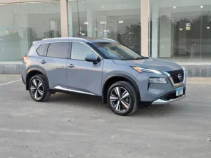 Used Nissan Rogue in Al Batinah